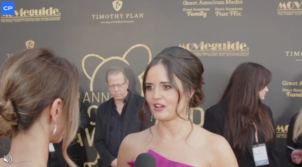 atriz-de-hollywood-dedica-sua-carreira-a-deus-apos-conversao:-‘vou-espalhar-a-palavra’