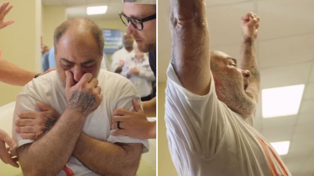 homem-aceita-jesus-e-emociona-ao-ser-batizado-em-prisao-nos-eua:-“deus-me-tocou”