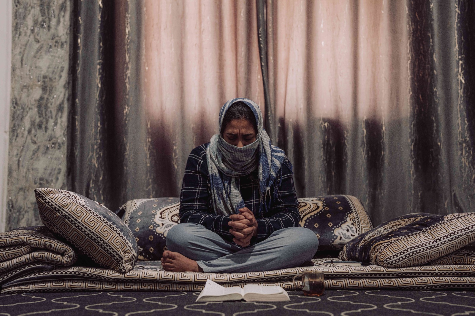 “o-maior-desejo-dos-cristaos-do-ira-e-viver-a-fe-sem-medo”,-diz-iraniana-que-fugiu-do-pais