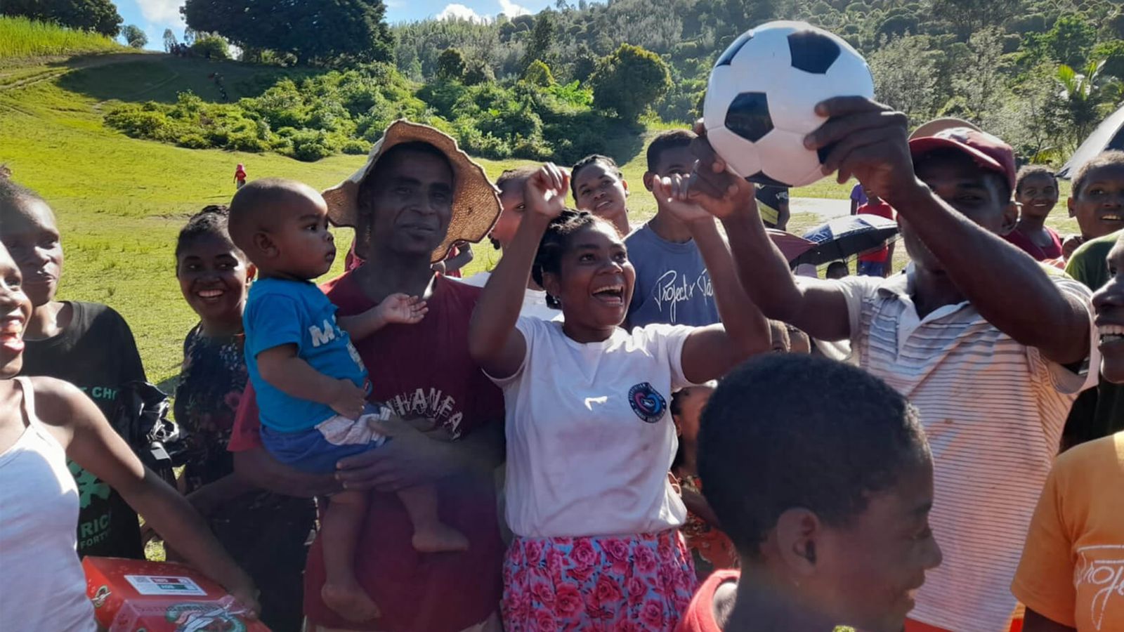 mais-de-1.000-moradores-de-aldeia-resistente-ao-evangelho-aceitam-jesus-em-madagascar