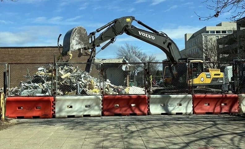 ultima-clinica-de-aborto-que-matou-mais-de-19-mil-bebes-e-demolida-no-kentucky